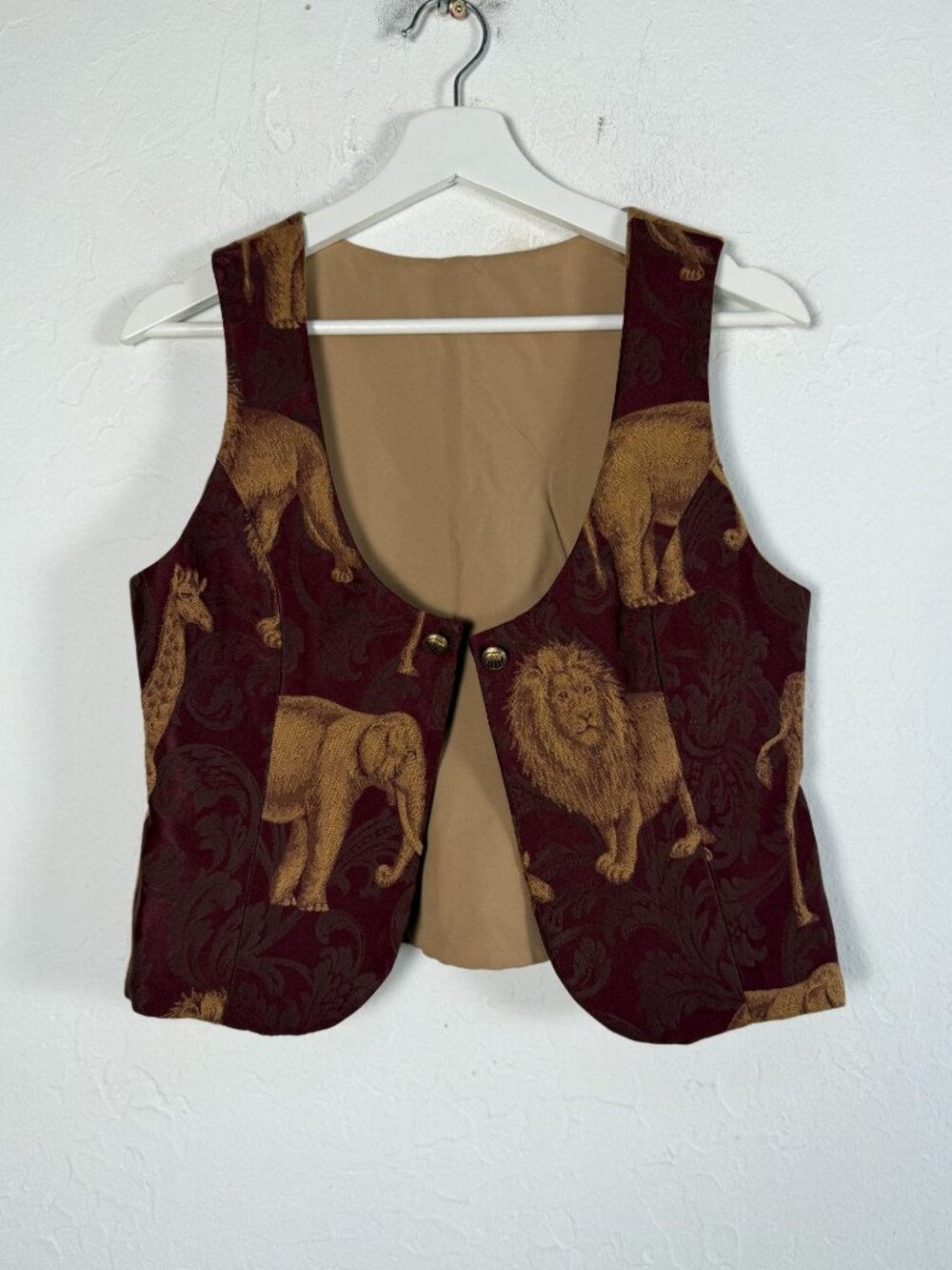 Women's Safari Animal Jacquard Vest Burgundy Tan Lion Elephant Giraffe Tapestry